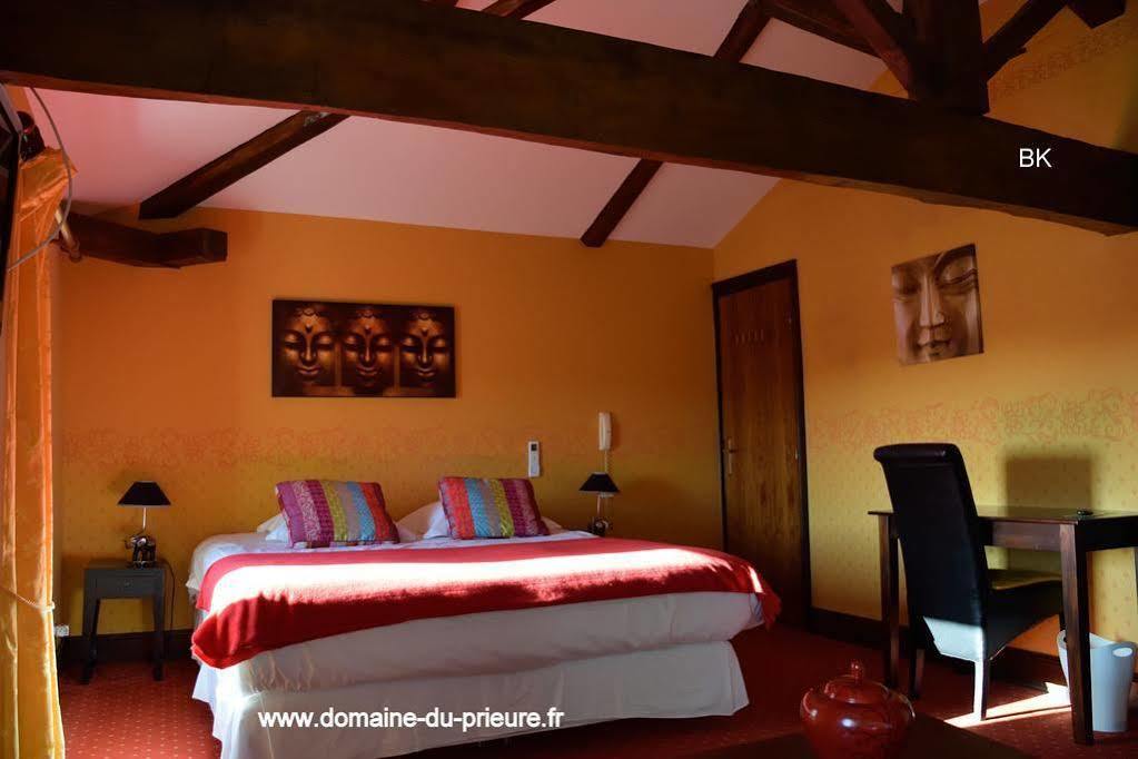 Logis Domaine Du Prieure Hotel Tonnay-Boutonne Exterior foto