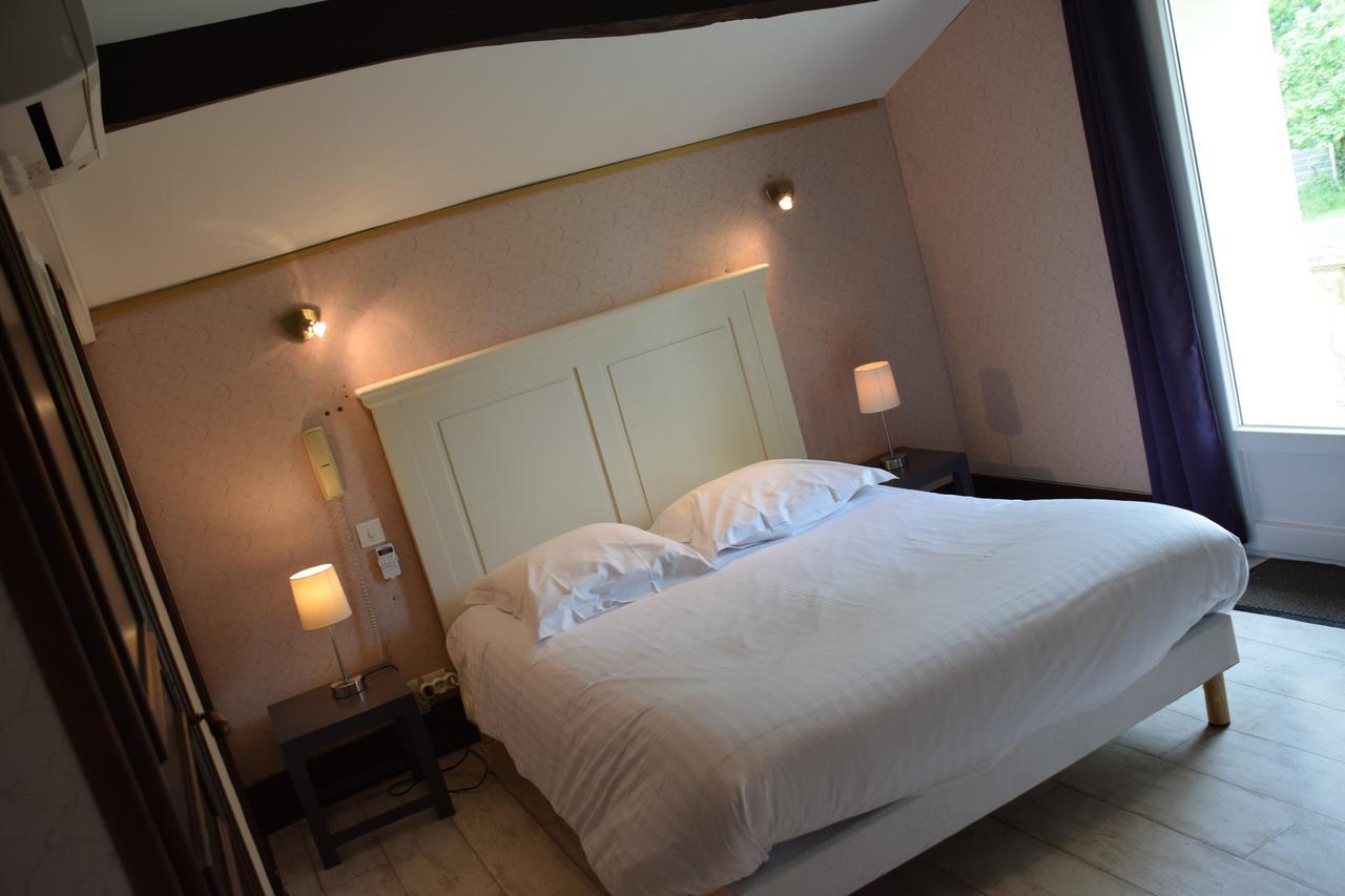 Logis Domaine Du Prieure Hotel Tonnay-Boutonne Exterior foto